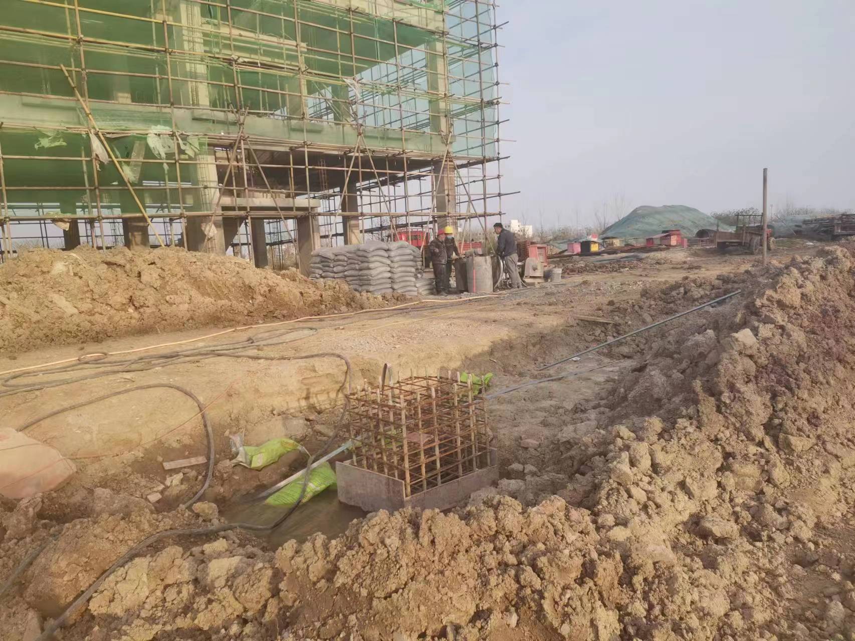 澜沧当桥梁出现裂缝的时候应该及时加固修补